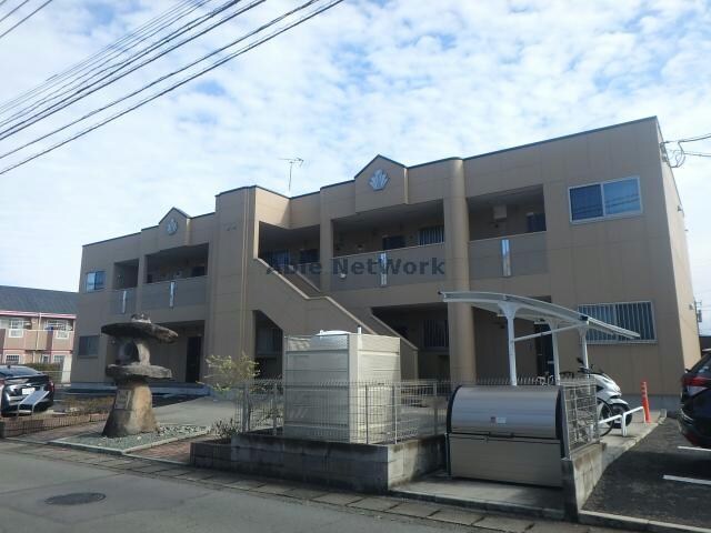 madre amanteの物件外観写真