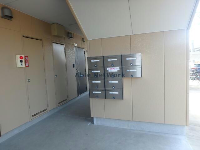 madre amanteの物件外観写真