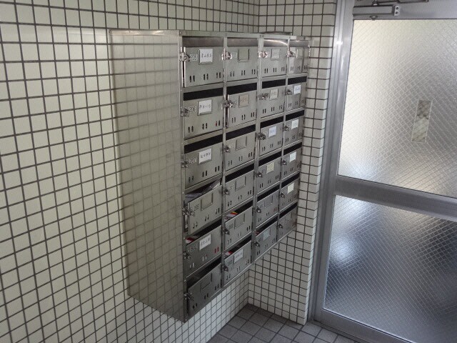 三和ビルの物件外観写真