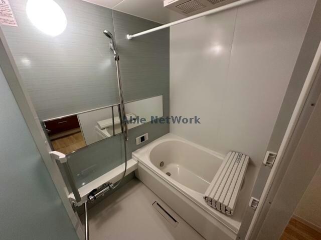 シャーメゾンリバーサイドの物件内観写真