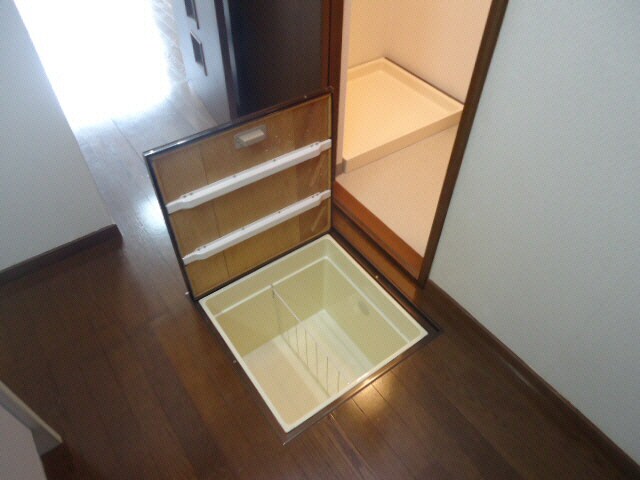 コーポ秀和Ａの物件内観写真