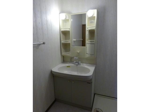 アーバンハウス西堀の物件内観写真