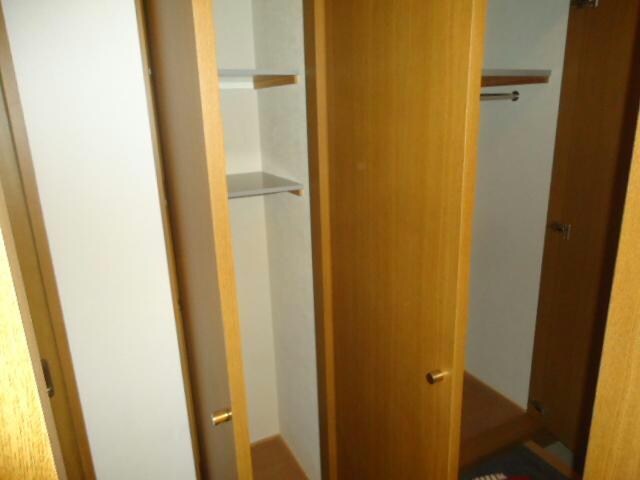 アーバンハウス西堀の物件内観写真