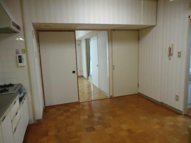 レジデンス学校町の物件内観写真