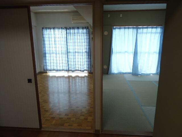 レジデンス学校町の物件内観写真