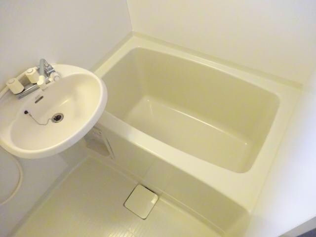 カーサグリーンスポットの物件内観写真