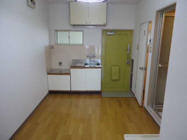 フェニックス学校町の物件内観写真