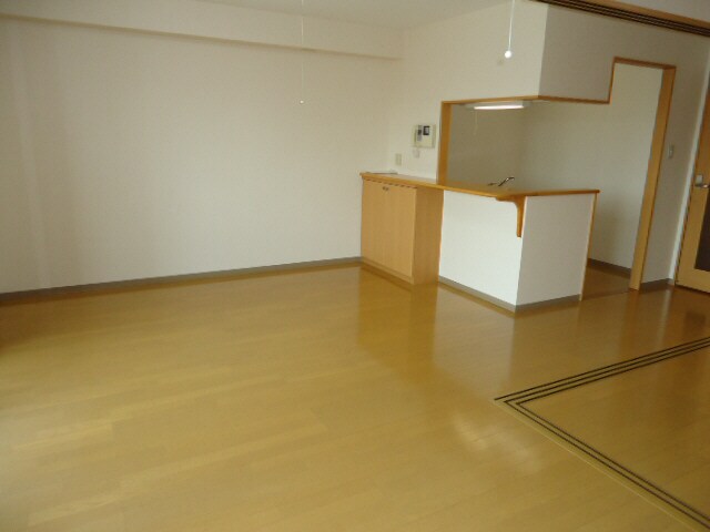 フェリシア柳都の物件内観写真