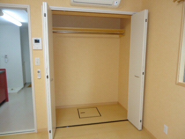 OzamaⅠの物件内観写真