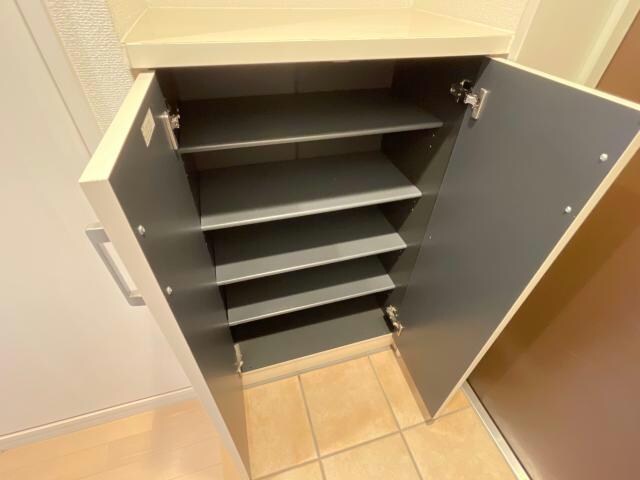 レガーロけやき通りの物件内観写真