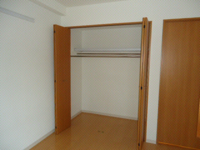 グレイスハイツ東中通タワーの物件内観写真