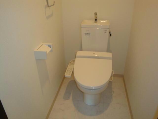 グレイスハイツ東中通タワーの物件内観写真