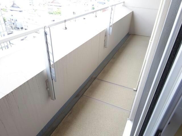 グレイスハイツ東中通タワーの物件内観写真