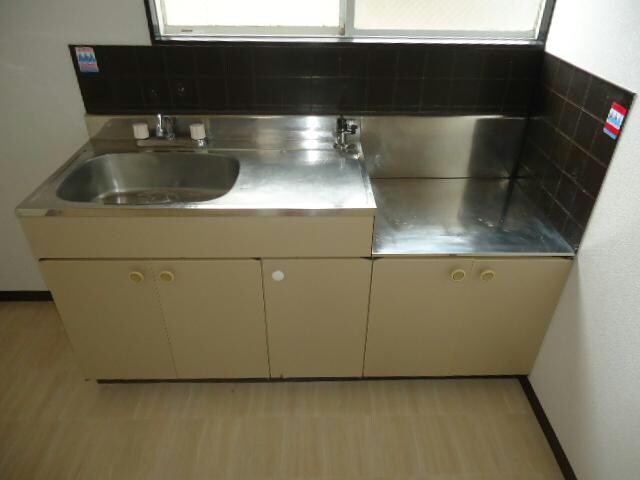 メゾン・ヴェルデュールの物件内観写真