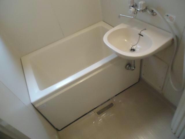 メゾン・ヴェルデュールの物件内観写真