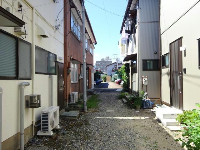 フラット上大川の物件外観写真