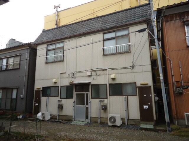 フラット上大川の物件外観写真