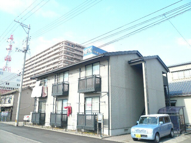 マーサ上大川の物件外観写真