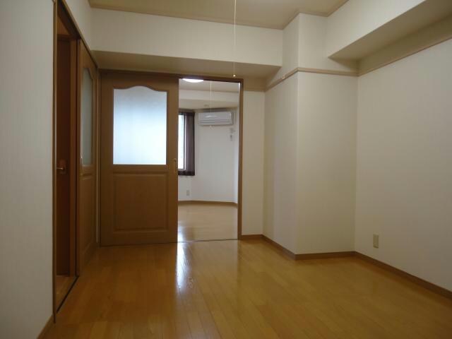 ロイヤル礎の物件内観写真