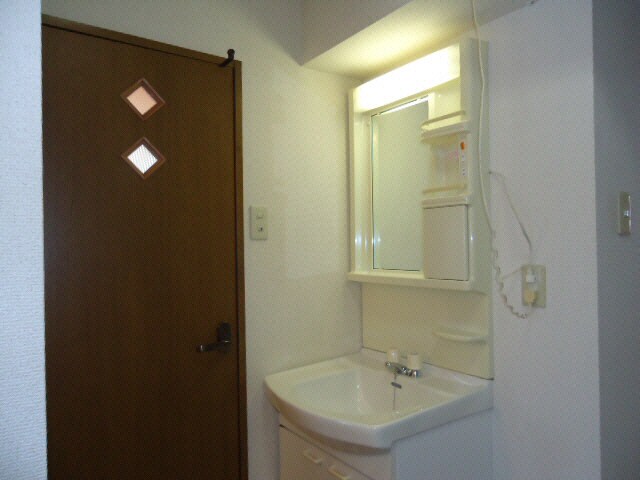 グリーンヒル近江の物件内観写真