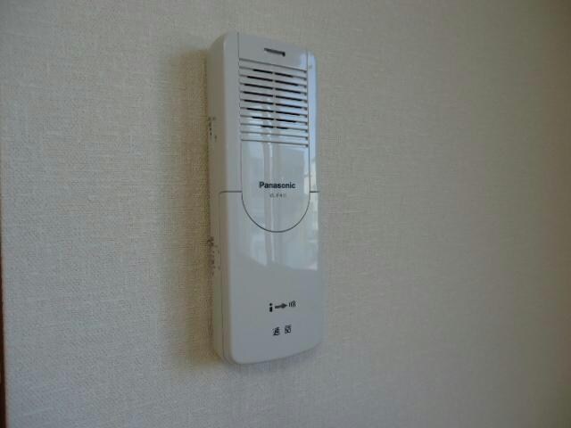 フラット東中通の物件内観写真