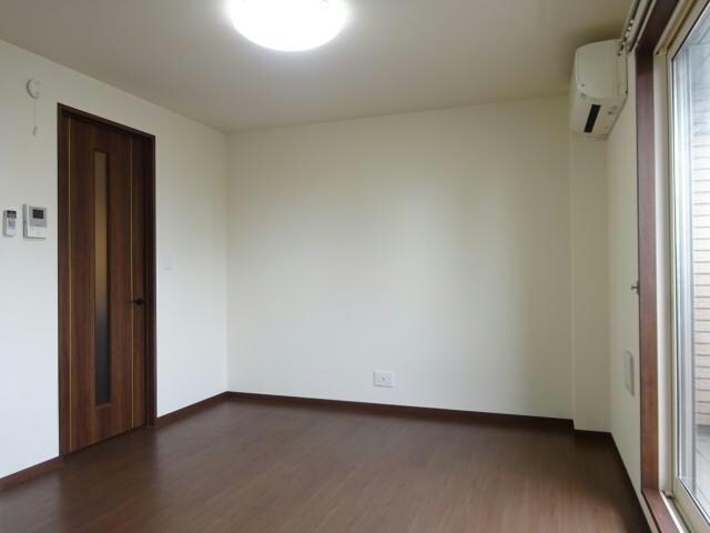 アーバン上大川前の物件内観写真