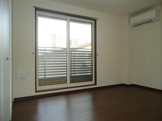 アーバン上大川前の物件内観写真