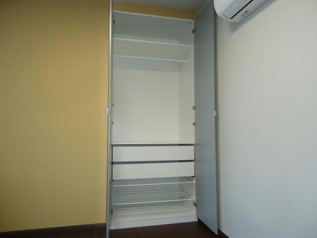 ヨリーナフローの物件内観写真