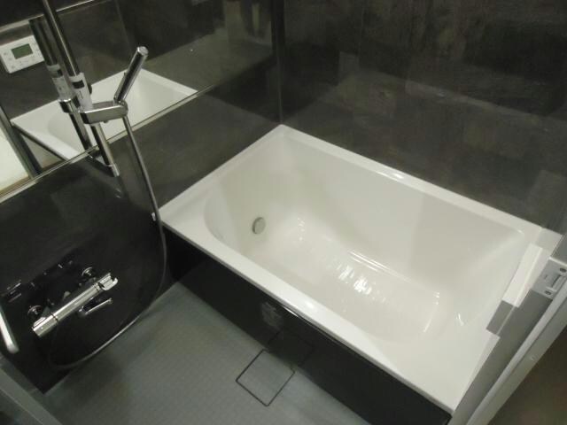 ヨリーナフローの物件内観写真