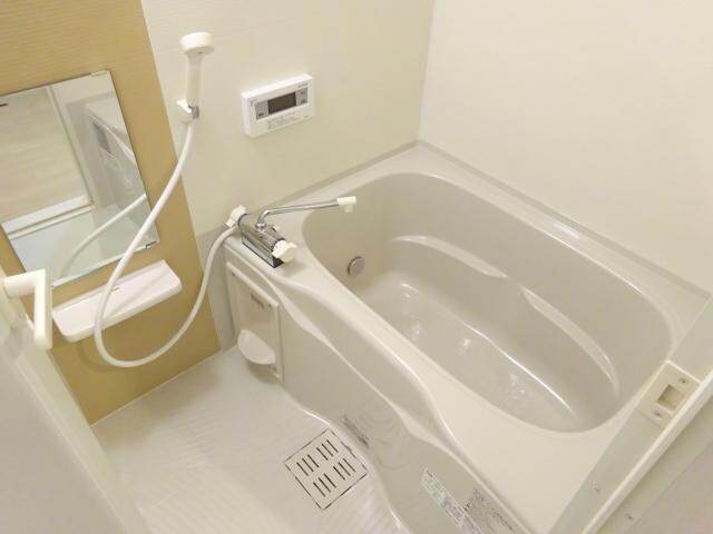 ピア旭町の物件内観写真