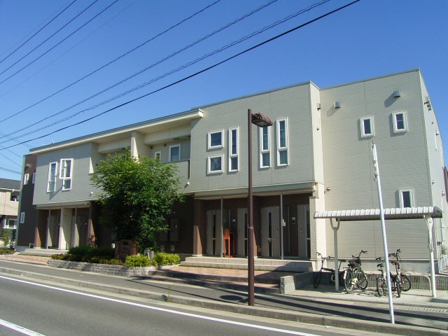 メゾンフレイズの物件外観写真