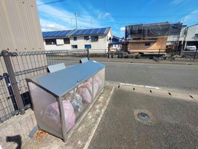 アップル増田館の物件外観写真