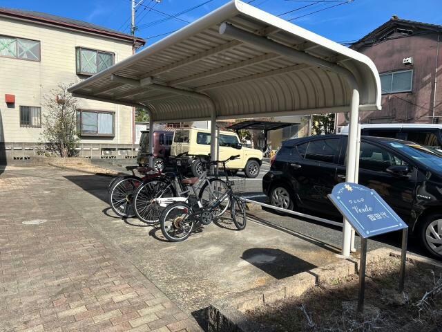 ヴェルデ西田代Ａの物件外観写真