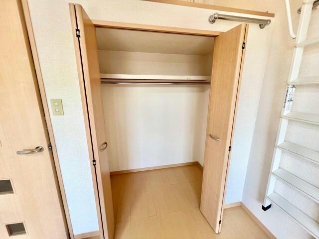 ヴェルデ西田代Ａの物件内観写真