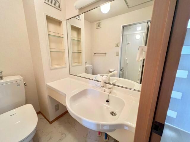 ヴェルデ西田代Ａの物件内観写真