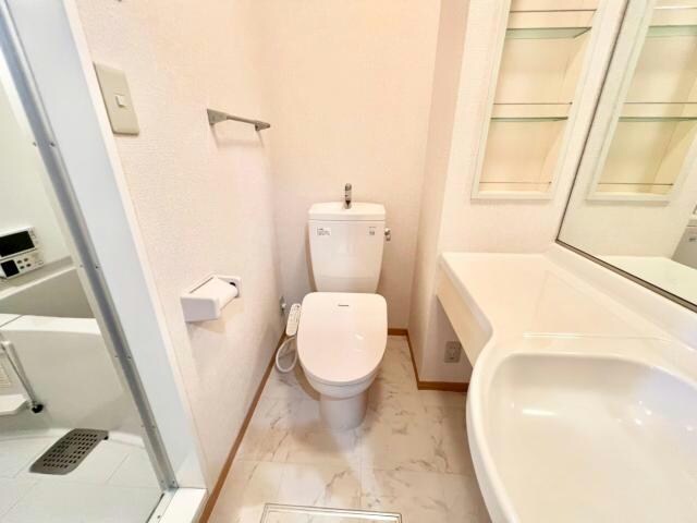 ヴェルデ西田代Ａの物件内観写真