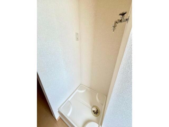 ヴェルデ西田代Ａの物件内観写真