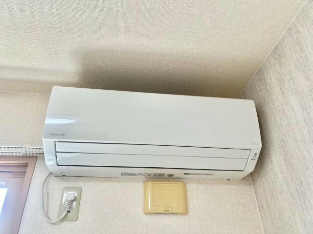 ヴェルデ西田代Ａの物件内観写真