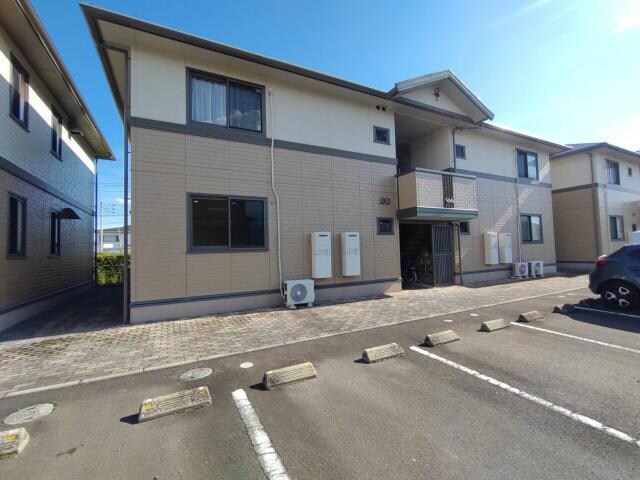 グリーンビレッジの物件外観写真