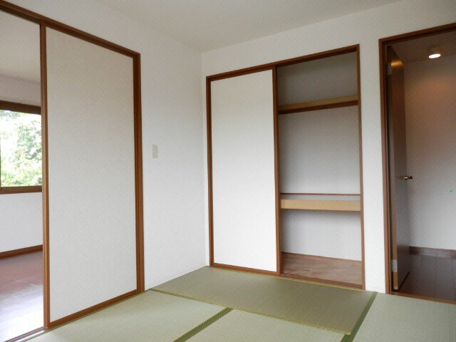 アズール若楠の物件内観写真