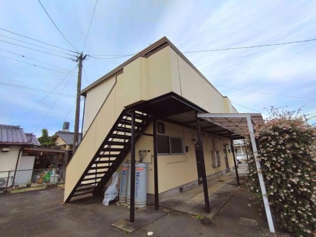 コーポマルセの物件外観写真