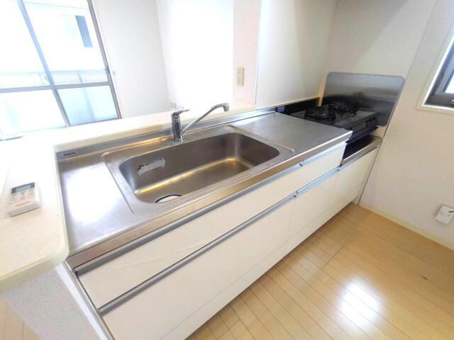 カーサ・ラピスの物件内観写真