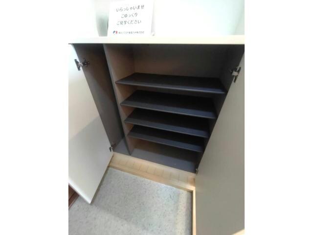 カーサ・ラピスの物件内観写真