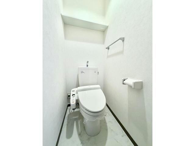 シンセリティ八戸溝の物件内観写真