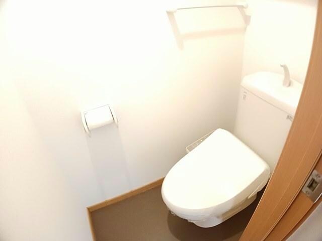 シャトーフレイズの物件内観写真