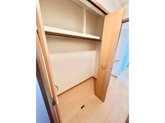 シャトーフレイズの物件内観写真