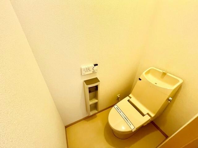 エクセラン多布施の物件内観写真