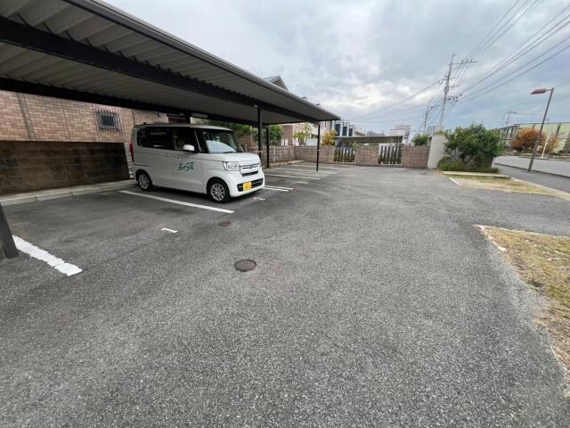 コムーラ・フロントの物件外観写真