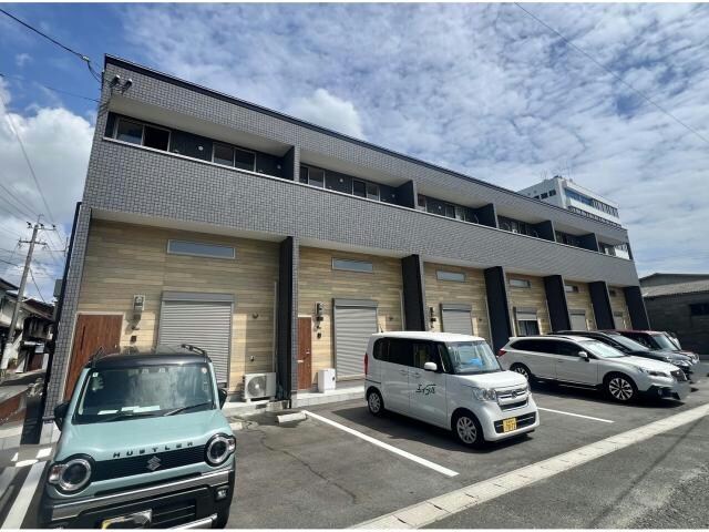 LOFTY SAGAの物件外観写真