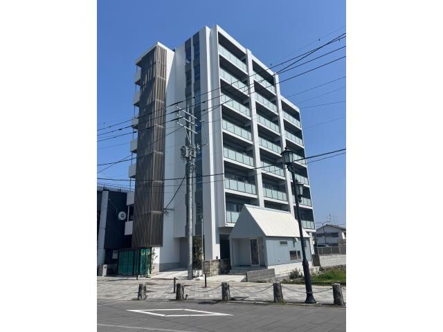 SANSEVIERIA参道の物件外観写真